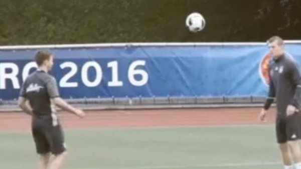 Almanya hazırlıklarını sürdürüyor