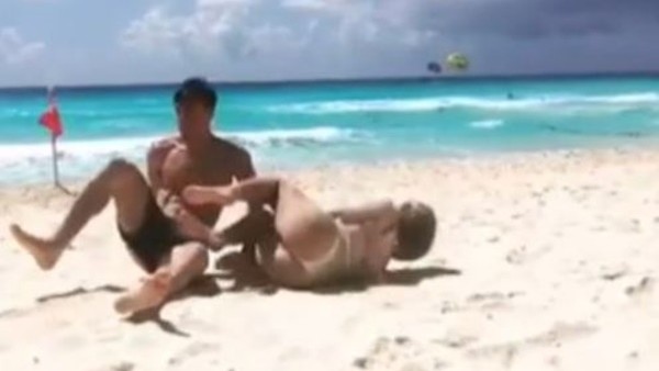 Kız arkadaşa sert müdahale