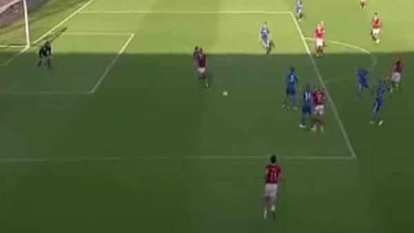 Kadınlar maçında müthiş asist