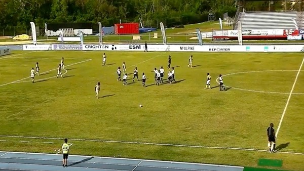 Genç Tottenham'lı rakiplerini ipe dizdi