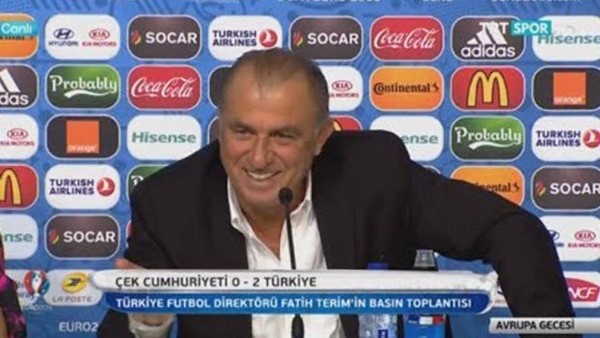 Fatih Terim'den İngilizce şov
