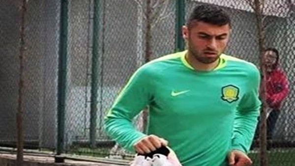 Burak Yılmaz penaltı çalışıyor