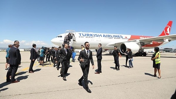 A Milli Futbol Takımı'nın Paris yolcuğu