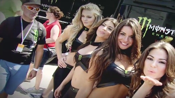 Padok kızları, Almanya'da büyük ilgi gördü