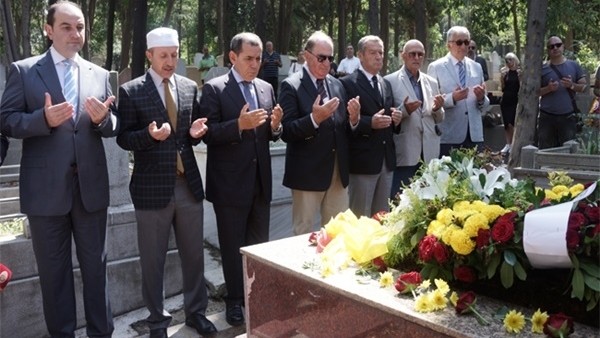 Ali Sami Yen kabri başında anıldı
