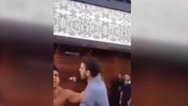 Yolda yanlış kıza çatınca