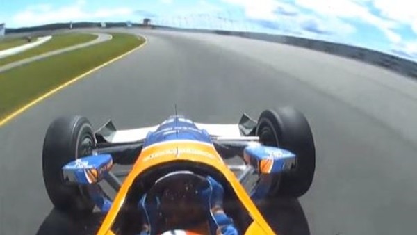 Indycar'da korkunç kaza