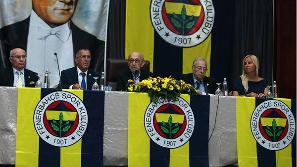 Vefa Küçük: 'Türk halkı, vatanına bayrağına sahip olduğu 15 Temmuz'da dünyaya ispat edilmiştir'