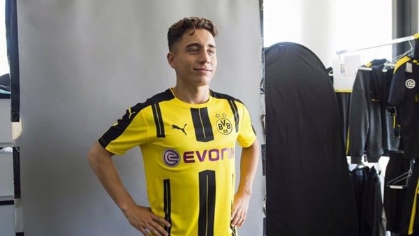 Emre Mor ve Dembele eğleniyor