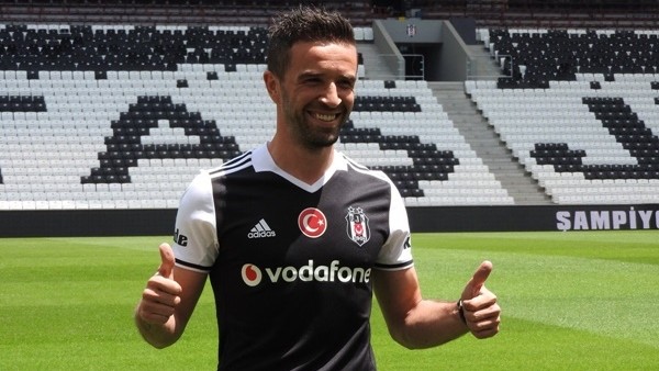 Gökhan Gönül tarihe geçti