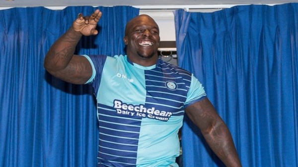 Dev golcüyü böyle tanıttılar