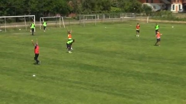 Hagi'nin Viitorul antrenmanında attığı muhteşem gol