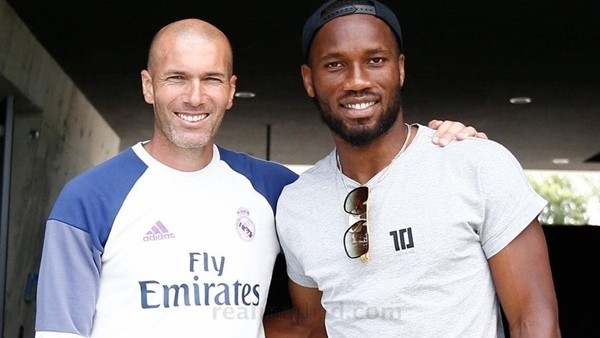 Drogba, Real Madrid kampını ziyaret etti