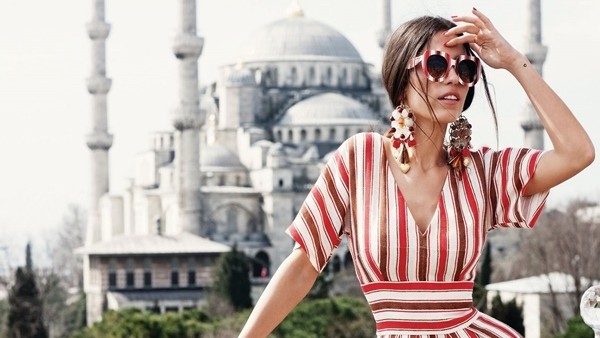 Yolanthe yengeden İstanbul paylaşımı