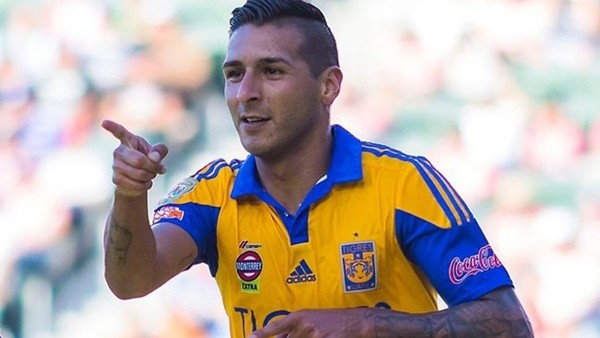 Sosa'dan muhteşem gol