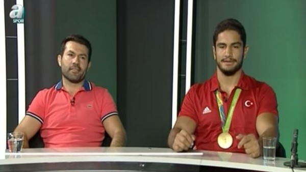 Taha Akgül ve Rıza Kayaalp'dan açıklamalar