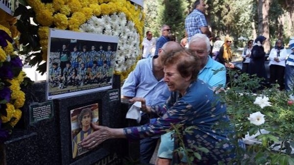 Selçuk Yula'yı vefatının 3. yılında saygı, sevgi ve özlemle anıyoruz