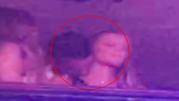 Cristiano Ronaldo yeni sevgilisini öperken yakalandı