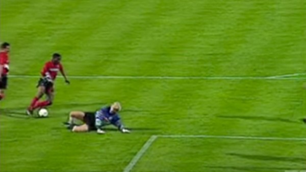 Okocha'nın müthiş golü üzerinden tam 23 sene geçti