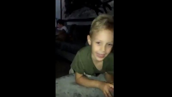 Neymarın oğlunun köpek sevgisi