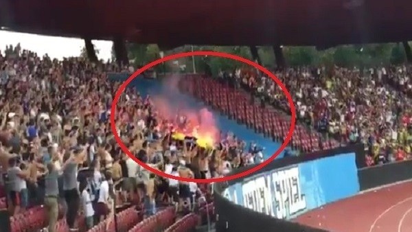 Grasshoppers taraftarları Fenerbahçe bayrağını yaktı