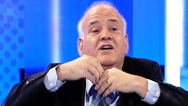 Ahmet Çakar: 'Van Persie'yi Fenerbahçe'ye çaktılar'