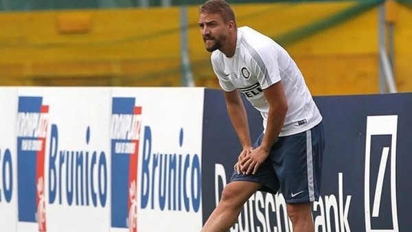 Caner Erkin'e büyük takımdan teklif yok