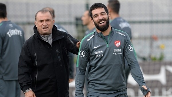 Beyaz Futbol'dan Fatih Terim ve Arda Turan klibi