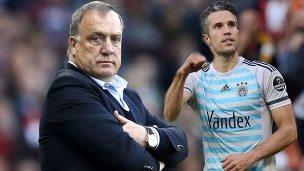 Advocaat'tan van Persie açıklaması
