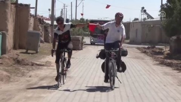  Kahraman şehit için 320 kilometre pedal çevirdiler