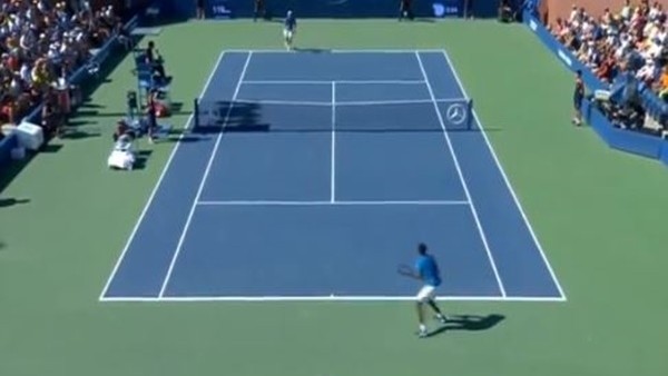 Maç saatini paramparça etti