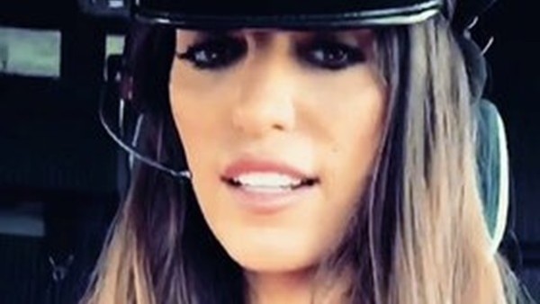 Yolanthe pilot kabininde