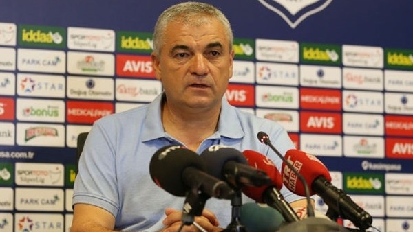 Rıza Çalımbay: 'Eren'den aldığımız paranın yarısına bütün takımın transferini yaptık'