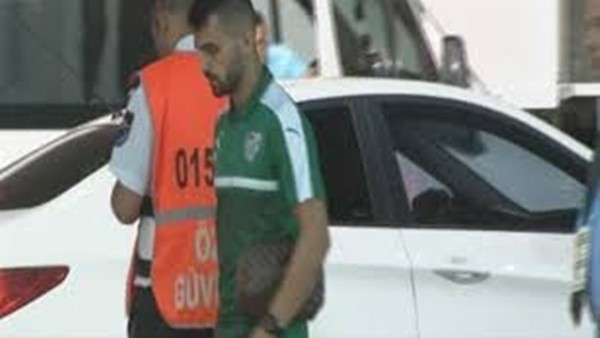 Aziz Behich'i statta unuttular