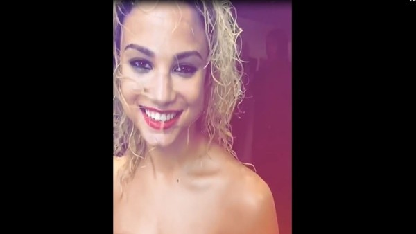 Rose Bertram yine ortalığı salladı!