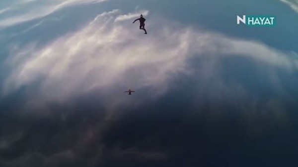 Gökyüzünde sıra dışı gösteri!