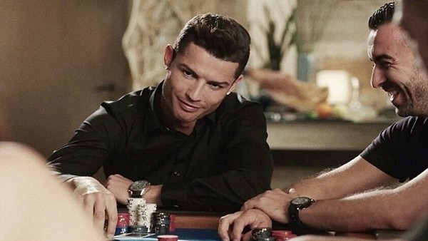 Ronaldo pokerde de kazandı