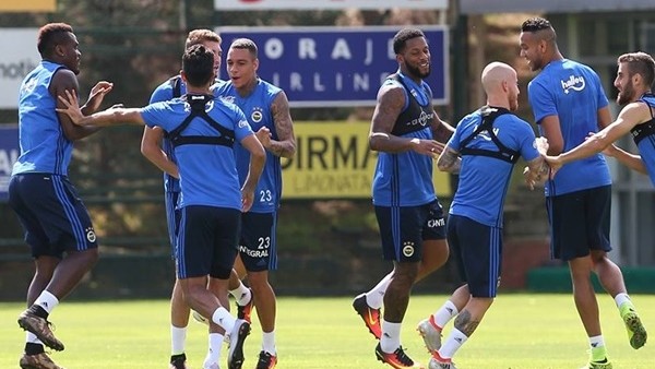 Fenerbahçe neden hazırlık maçı yapmadı?