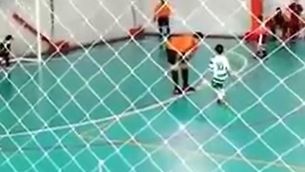 Felipe babasının izinden gidiyor