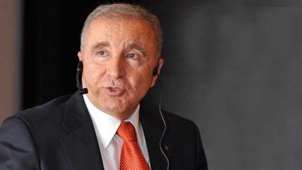 Ünal Aysal'ın Riva ile ilgili projesi neydi?