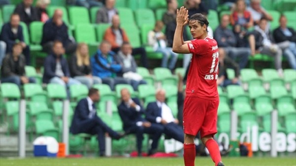 Enes Ünal yine sahnede