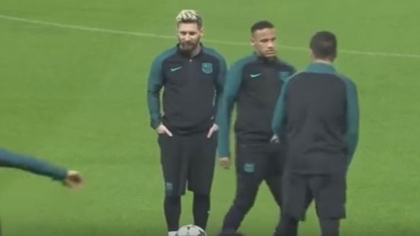 Neymar, Suarez'in şakasına sinirlendi