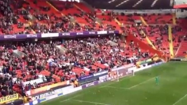 Taraftardan görülmemiş protesto!