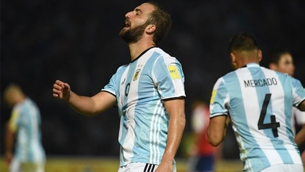 Arjantin'e evinde büyük şok