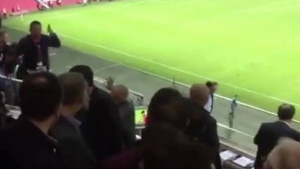 Nevzat Aydın'dan taraftara şok küfür