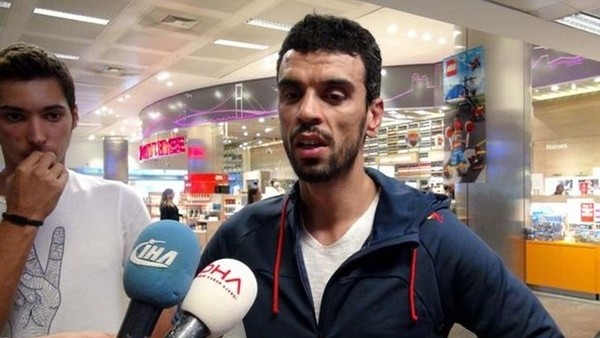 Kenan Sofuoğlu: 'Rabbim bu sezon bize 5. şampiyonluğu nasip etti'