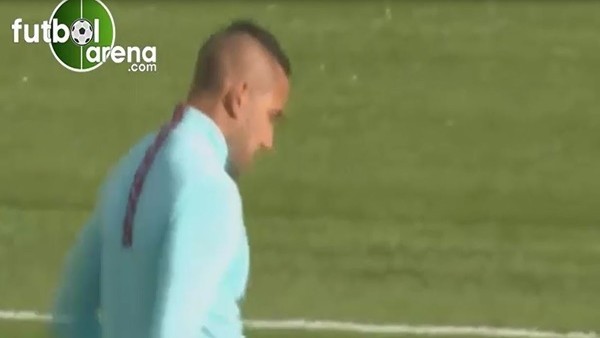 Dimitri Payet, Mesut Özil'e özendi