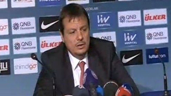 Ergin Ataman'dan Fenerbahçe kulübü ve taraftarına maç sonrası