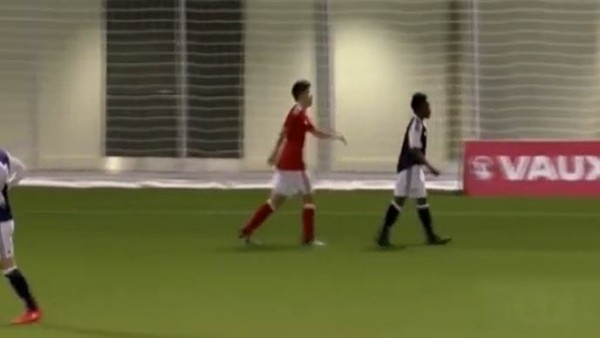 Dembele tüm dikkatleri üzerine çekiyor