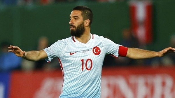 Arda Turan Milli takıma alınacak mı?